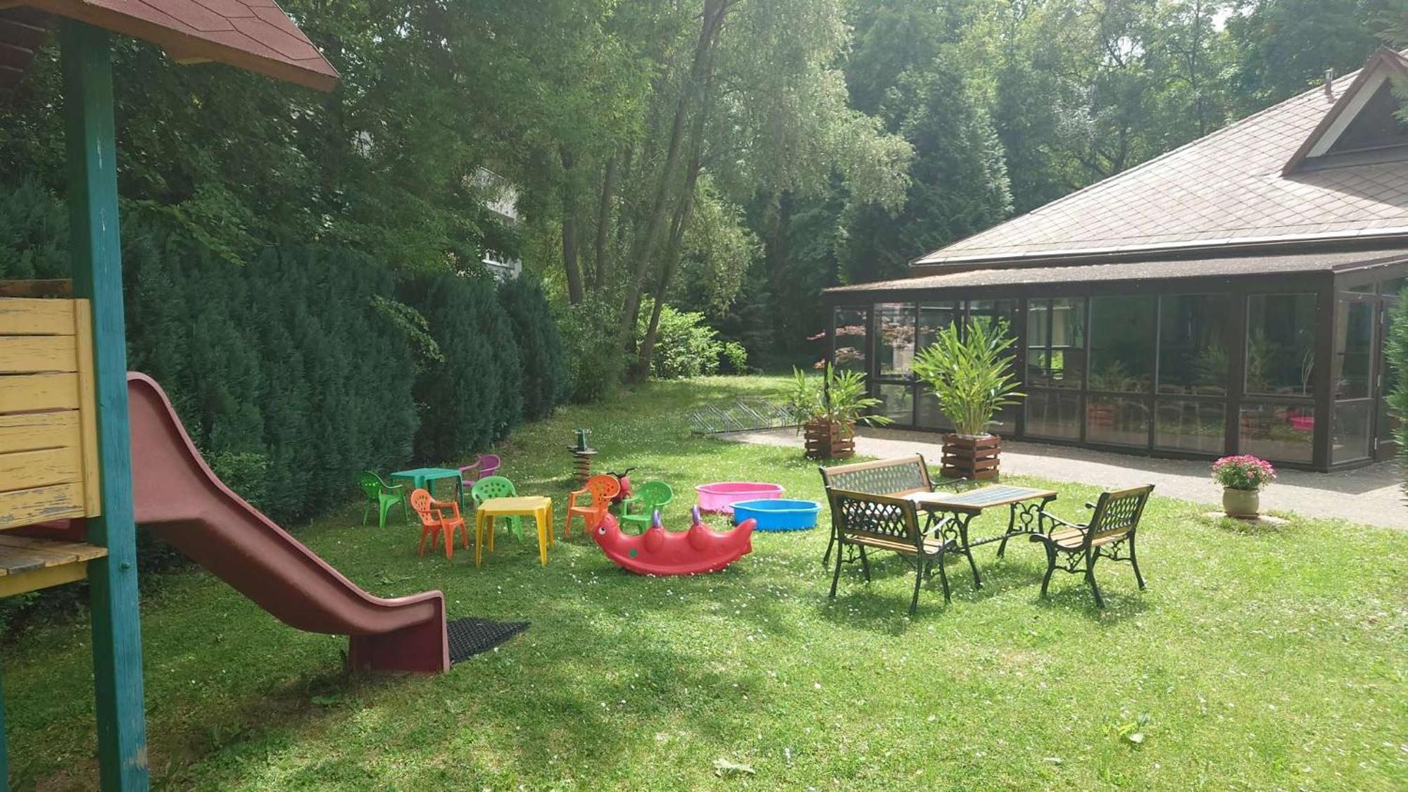 Penzion Tcv Pardubice Exterior foto