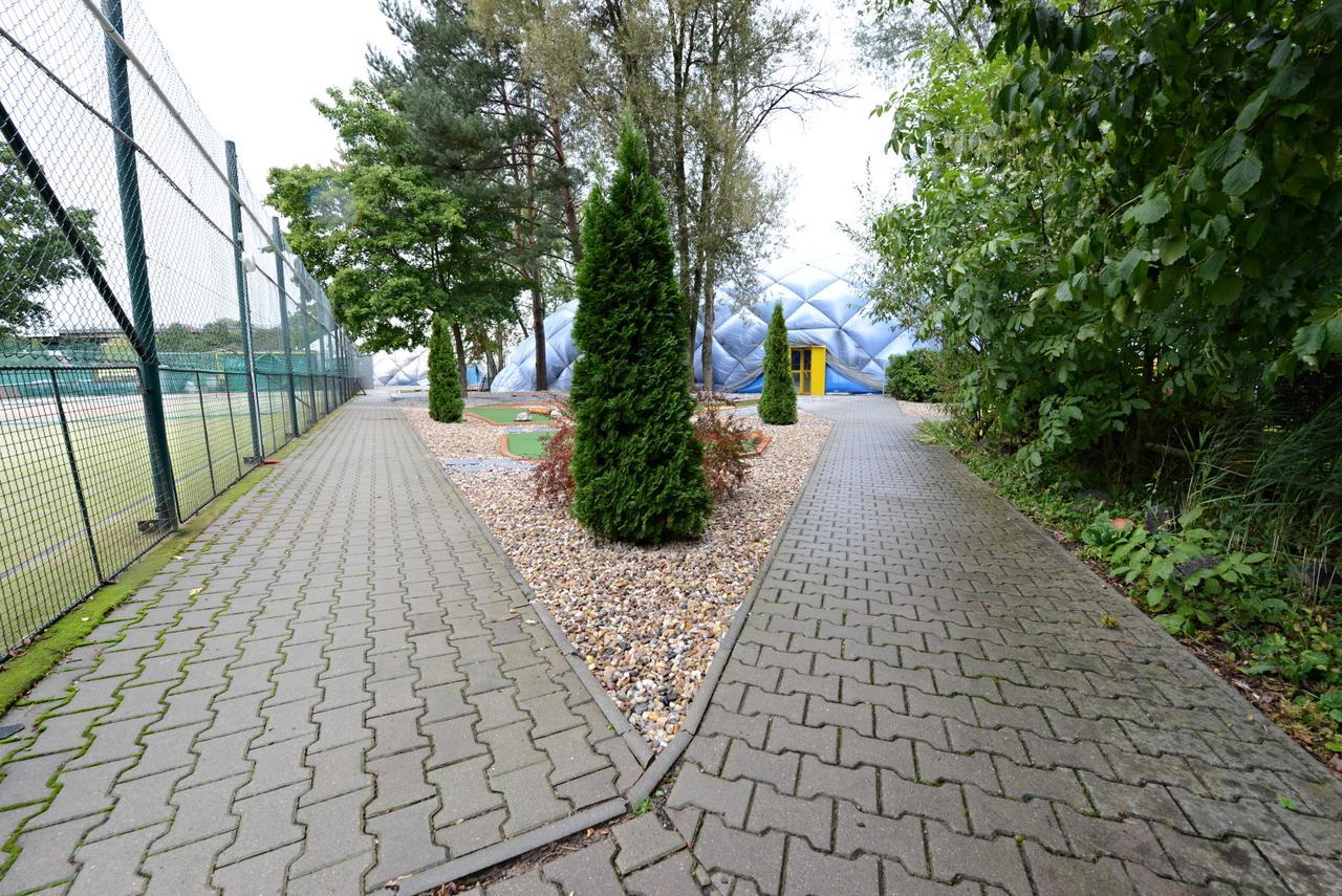 Penzion Tcv Pardubice Exterior foto